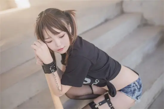 西檬之家-字母圈：BDSM新人权威指南